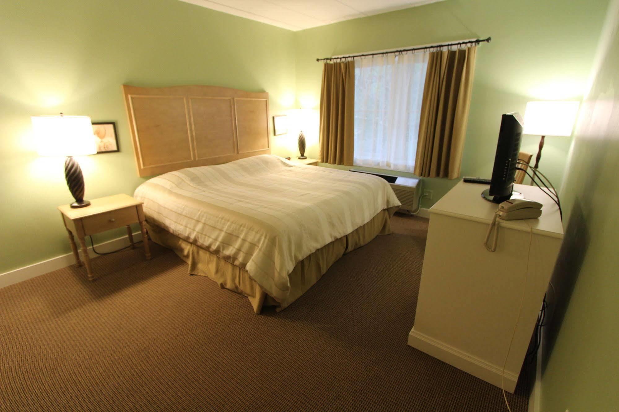 Holly Tree Resort Уэст-Ярмут Экстерьер фото